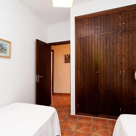 Holiday home La Buganvilla - Solo Familias
